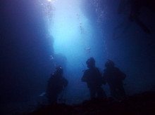 沖縄青の洞窟ダイビングショップ【マリンクラブクレアブログ】