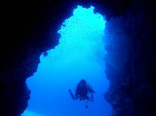 沖縄青の洞窟ダイビングショップ【マリンクラブクレアブログ】