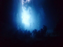 沖縄青の洞窟ダイビングショップ【マリンクラブクレアブログ】