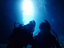 沖縄青の洞窟ダイビングショップ【マリンクラブクレアブログ】