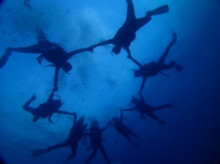 沖縄青の洞窟ダイビングショップ【マリンクラブクレアブログ】