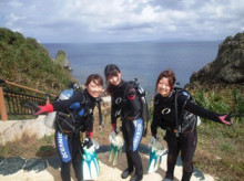 沖縄青の洞窟ダイビングショップ【マリンクラブクレアブログ】